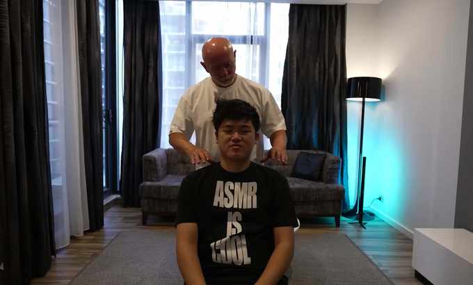 Massage 他说我的按摩不行——最棒的ASMR主播@DongASMR教我真正的按摩技巧。