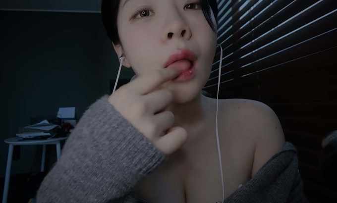 yeonchu 1.9 ASMR patreon 专属│唾液绘画 & 镜头 LK ♥️