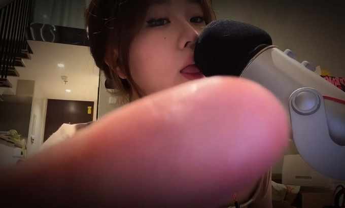 kk快睡觉 ASMR 口水画