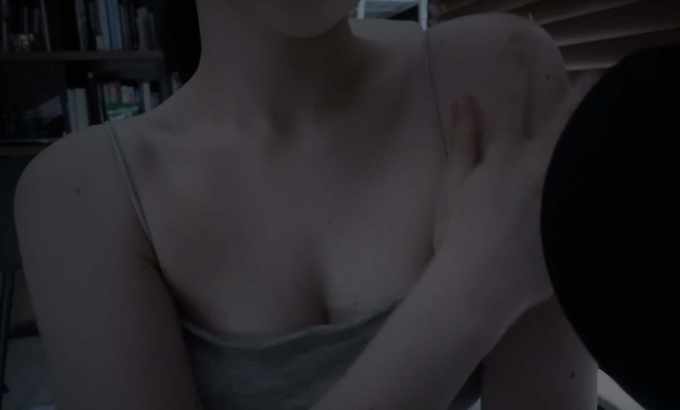 Yeonchu ASMR 潮湿的天气和潮湿的声音.. 身体声音  皮肤护理  雨声
