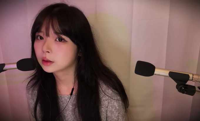 하녕 hanyung ASMR 脊椎按摩式词语重复