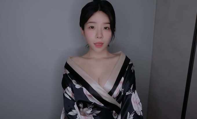 Yeonchu ASMR 和服采耳