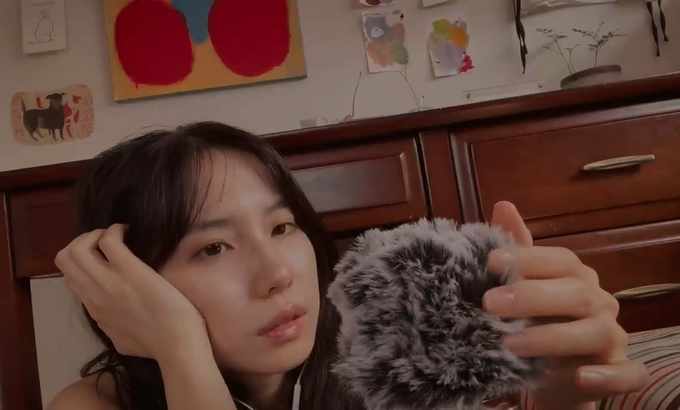 Hari ASMR | 蓬松、轻声细语、银盾、晚安