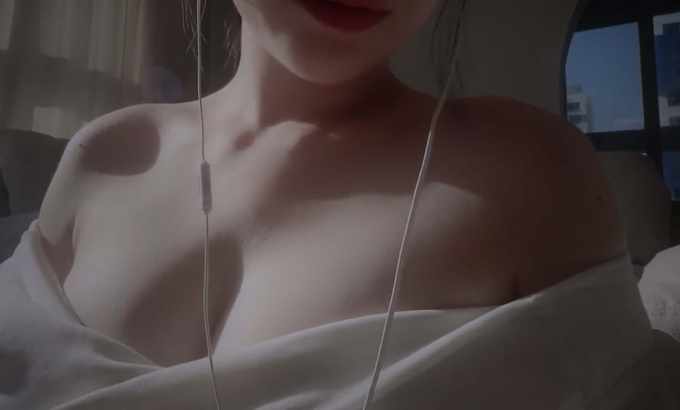 yeonchu 妍秋 ASMR 镜头舔 口腔音