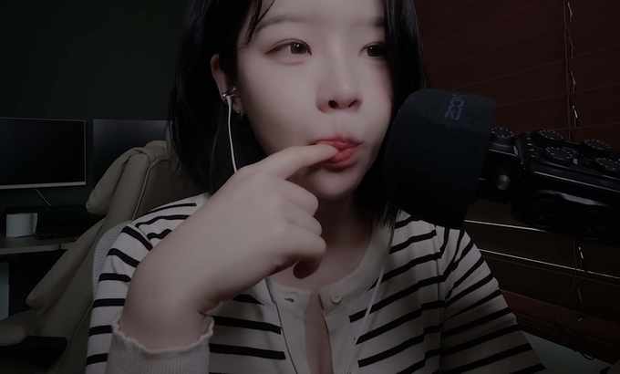 yeonchu 妍秋 ASMR 嗦嗦手指