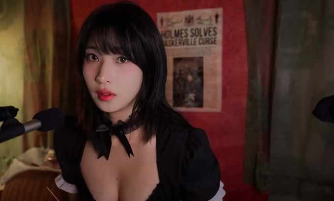 명아츄 ASMR auddk 你的贴身女仆每晚都会为你清理耳朵🖤🏰 ㅣ耳朵清洁ㅣ耳语