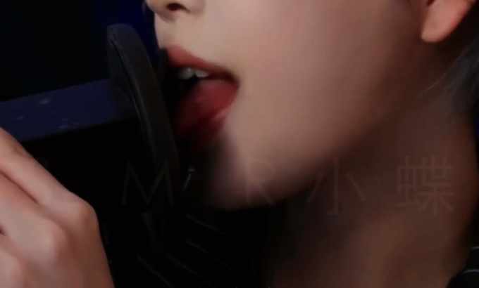 小凛蝶子 ASMR 舔屏 舔耳