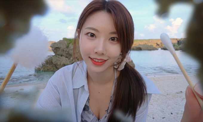 Suna 我会在宫古岛海滩帮你清理满是沙子的耳朵🌊🏖️角色扮演ASMR | 清洁耳朵、清洁眼睛、触摸屏幕
